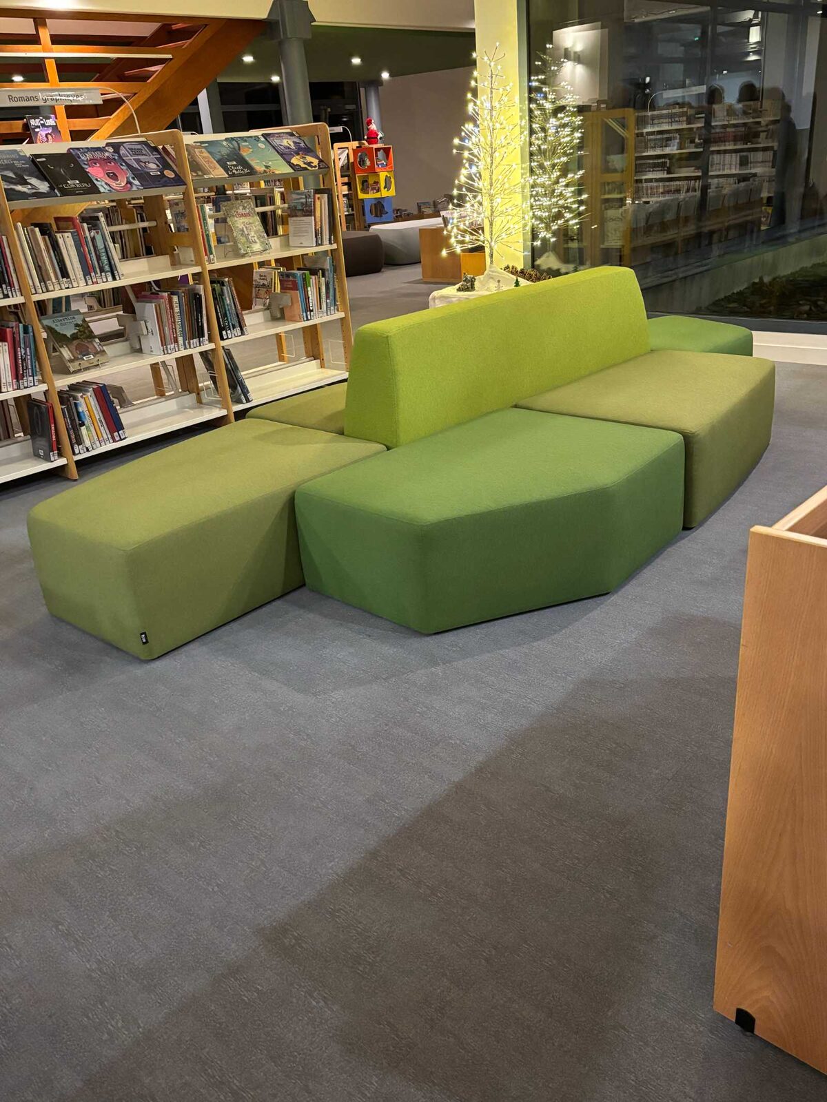 Assises modulables du CDI d'un collège à Saint-Pol-de-Léon — vue 4