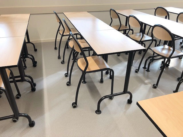 Salle de classe équipée