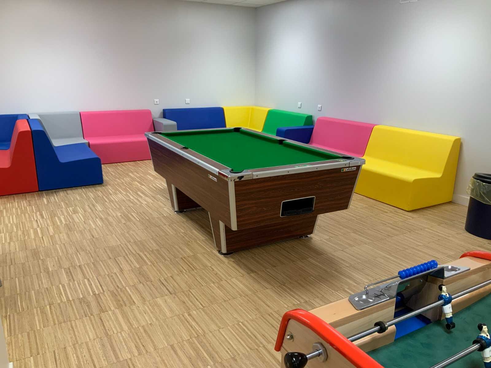 Aménagement du foyer du collège-lycée à Pommerit-Jaudy