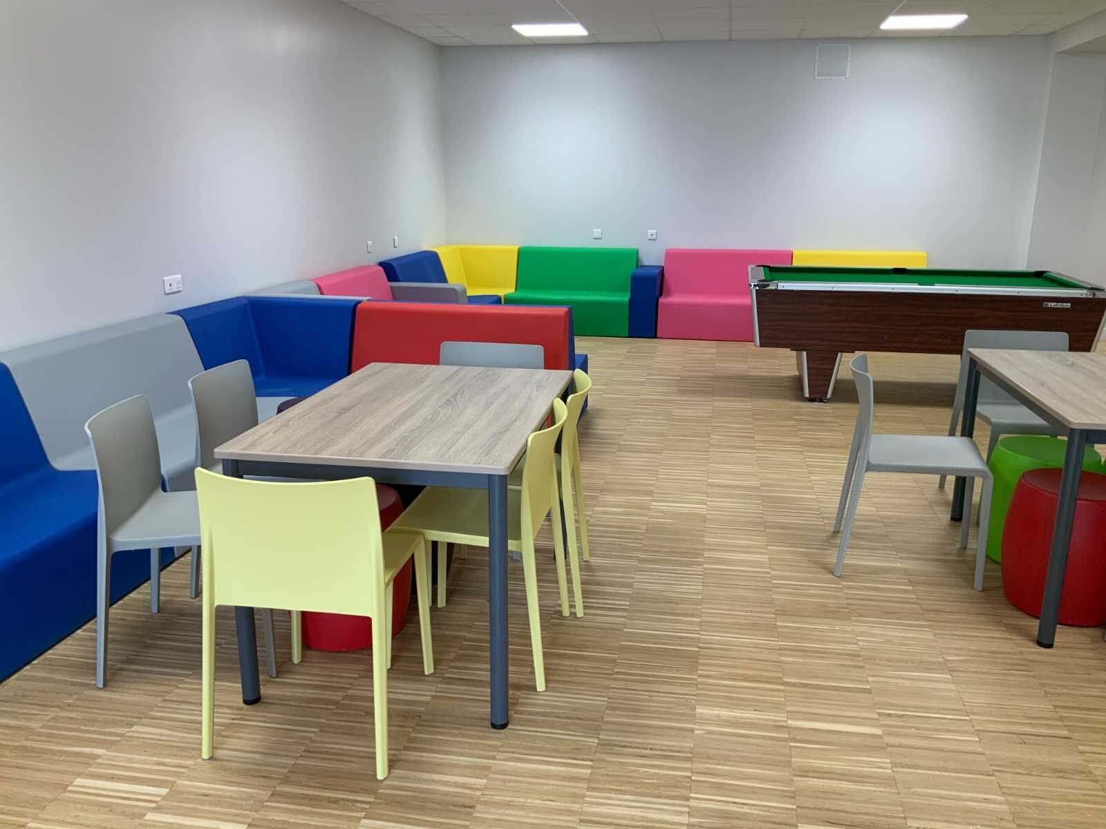 Aménagement du foyer du collège-lycée à Pommerit-Jaudy — vue 5
