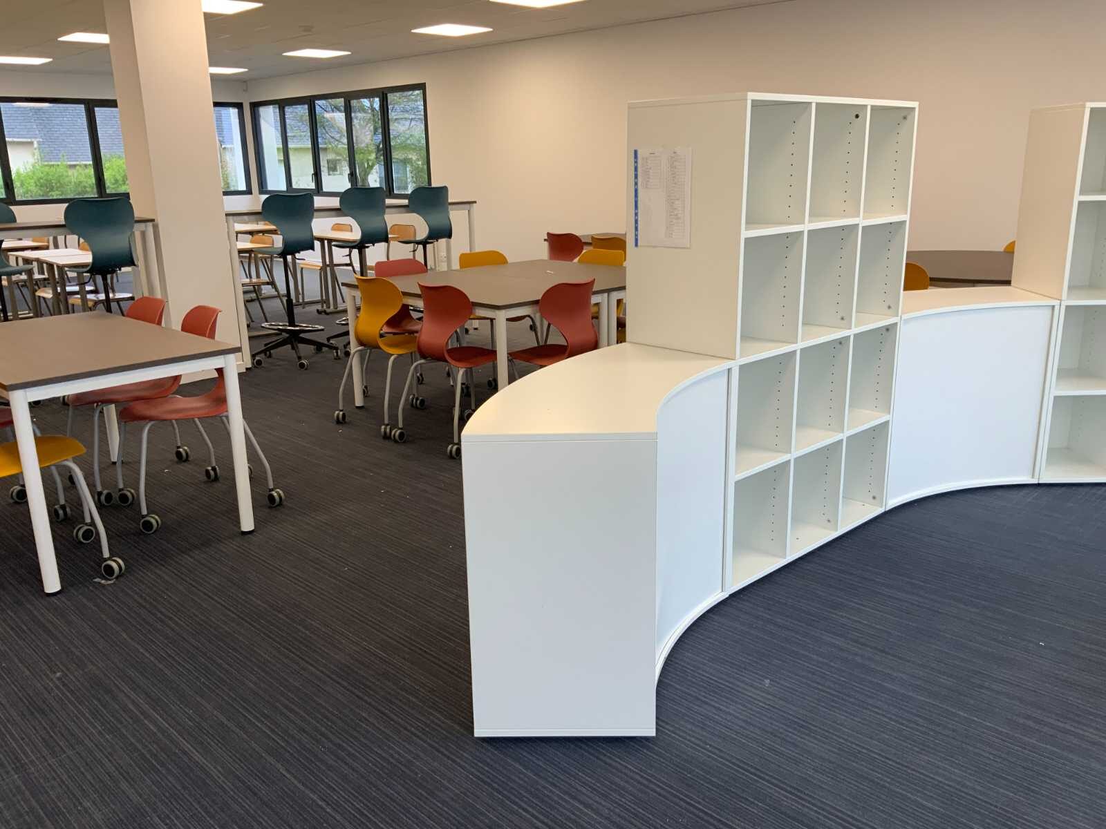 Aménagement du foyer du lycée à Briec