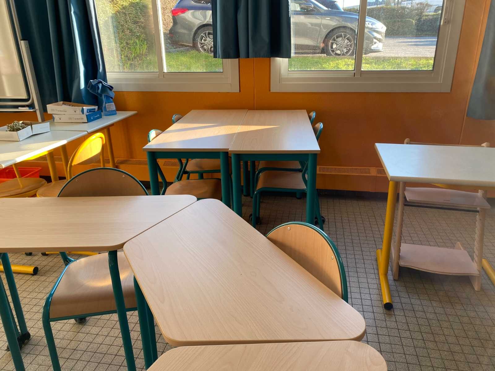 Îlots de tables trapézoïdales