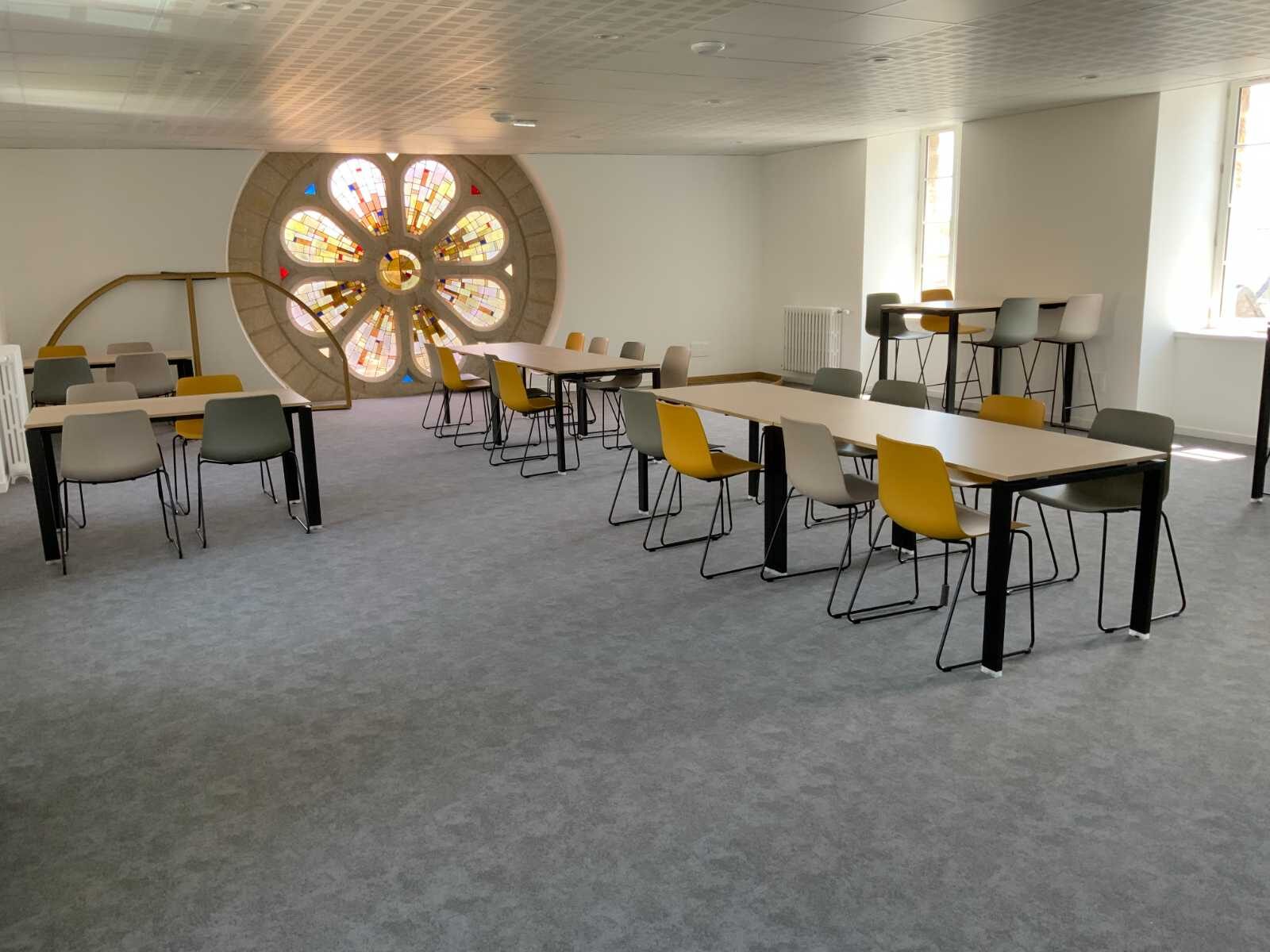 Salle des professeurs d'un collège-lycée à Saint-Pol-de-Léon — vue 5