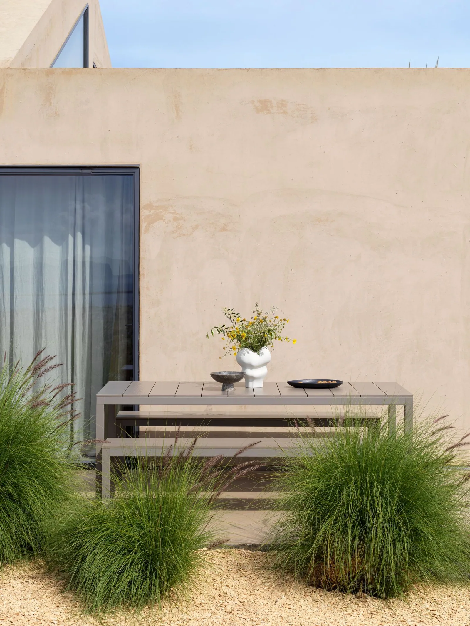 Ensemble Rio Alu – table et bancs, vue 2