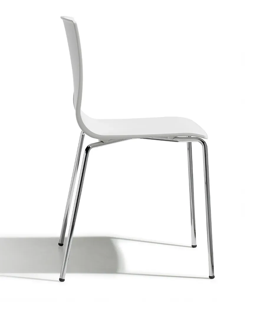 Chaise Alice châssis peint, vue 2