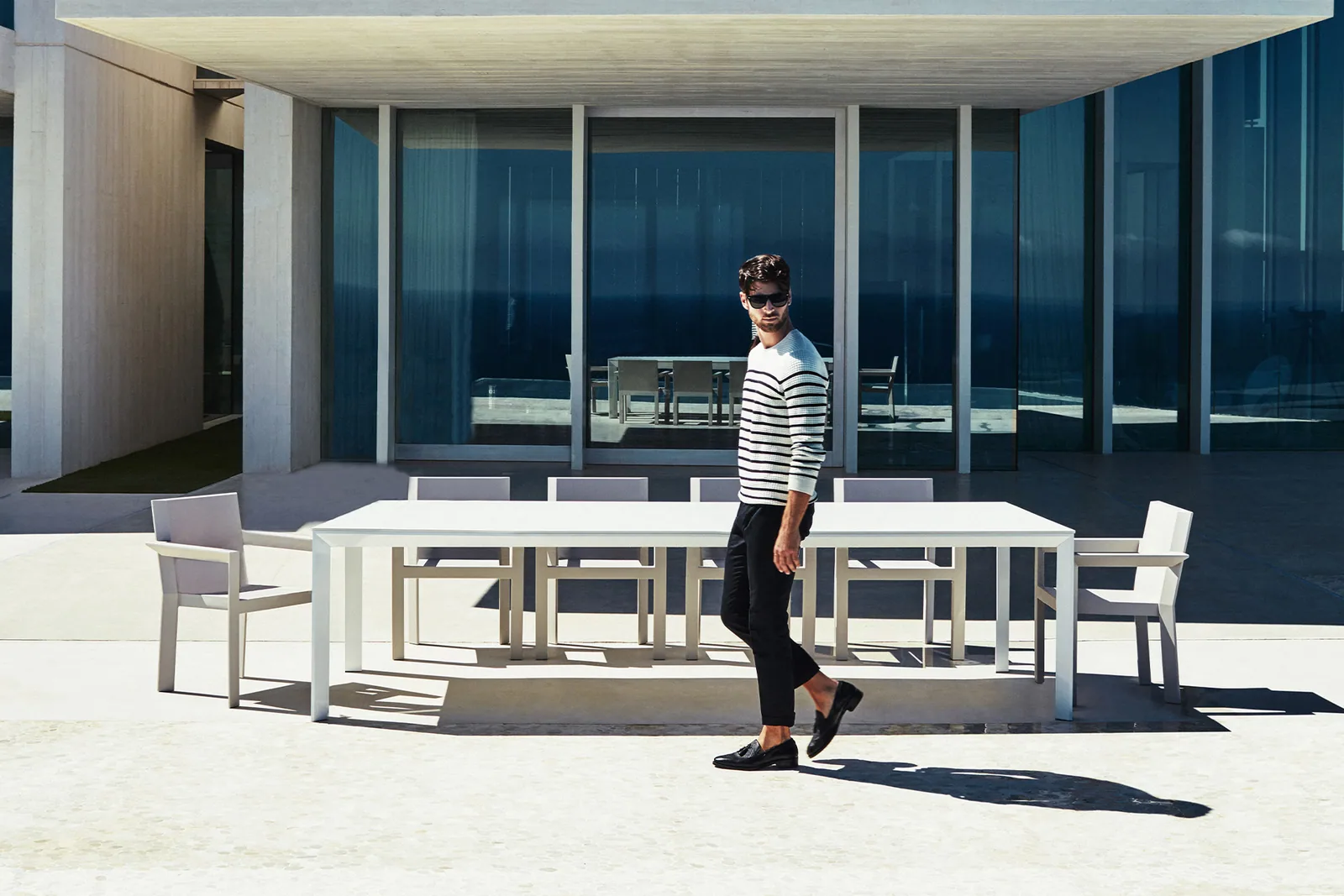Chaise Frame avec accoudoirs