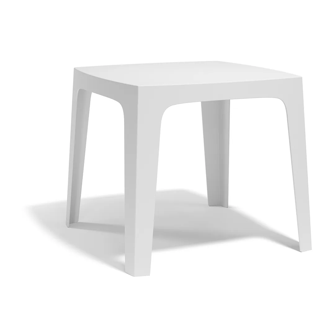 Solid table