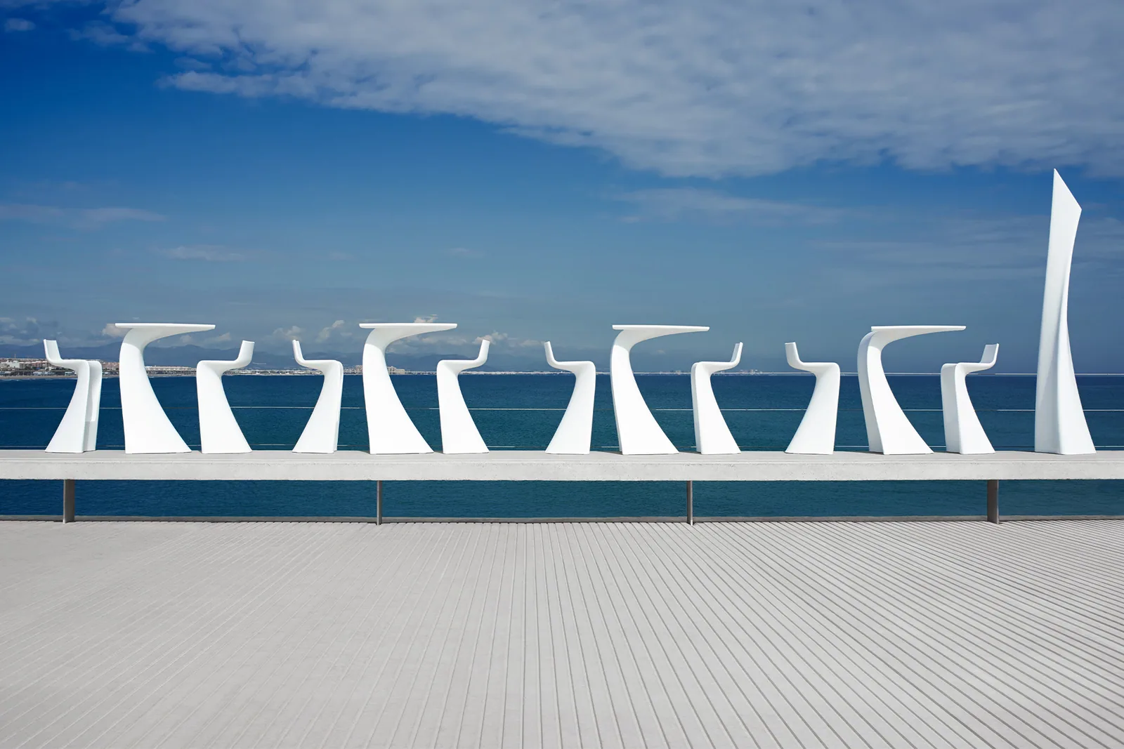 Wing – table de bar 50x76x100, vue 4